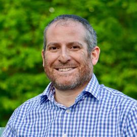 Mordechai headshot