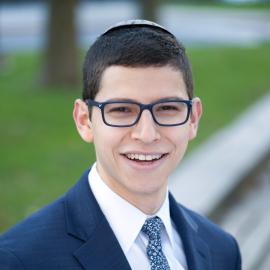 Noam headshot